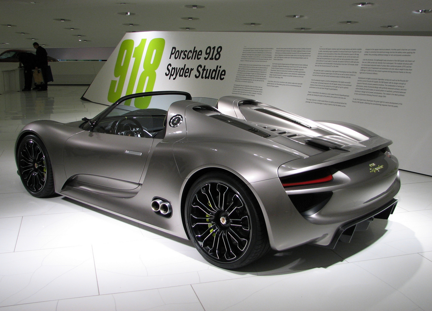 Porsche 918 Spyder Studie