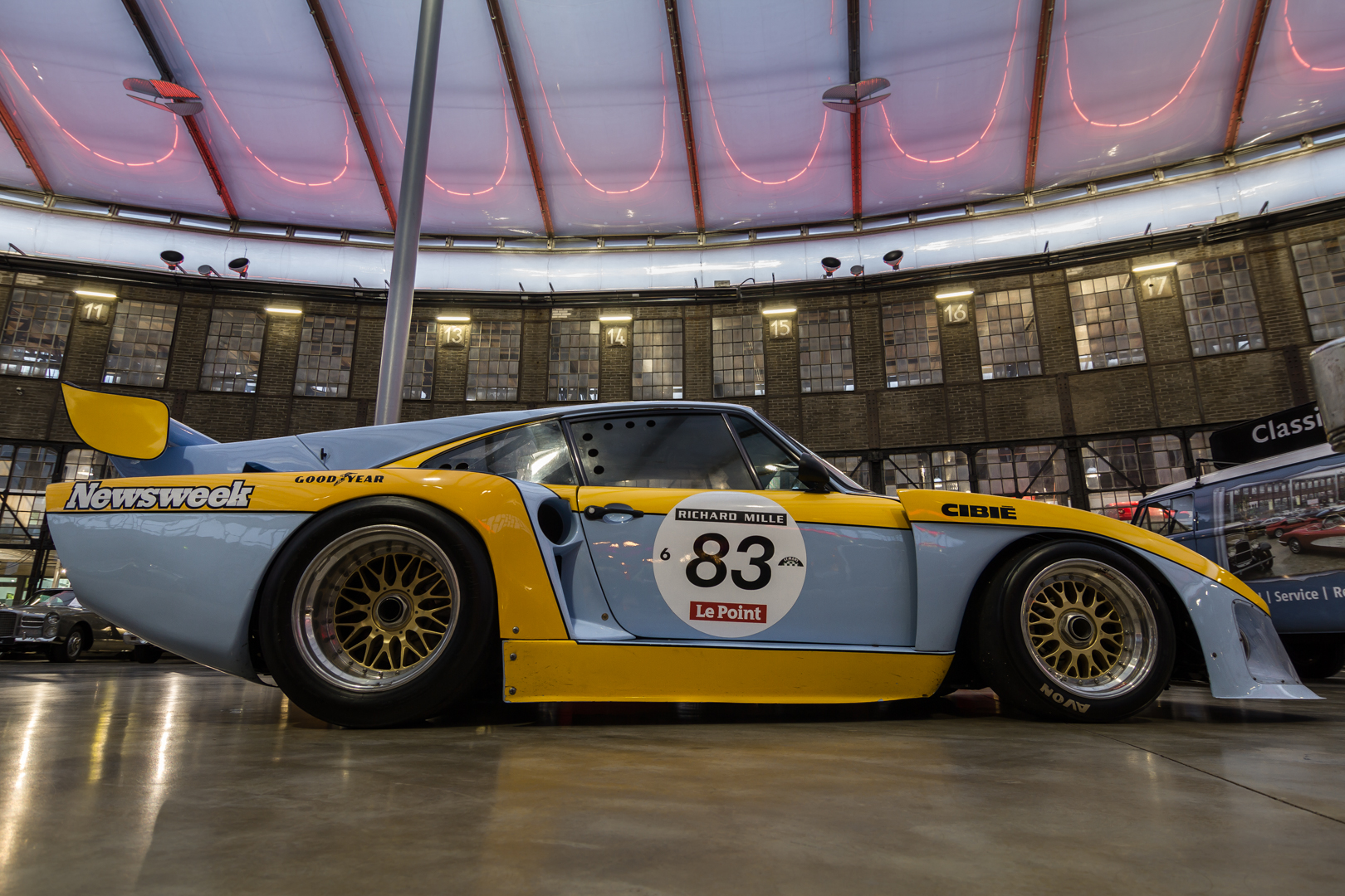 Porsche 935 JLP Racing / USA-V04