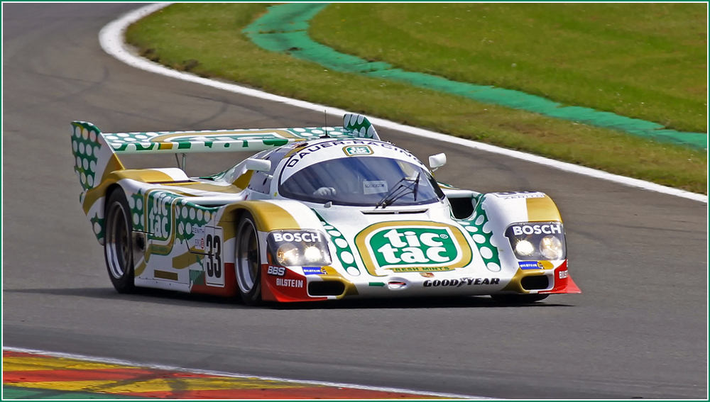 Porsche 962