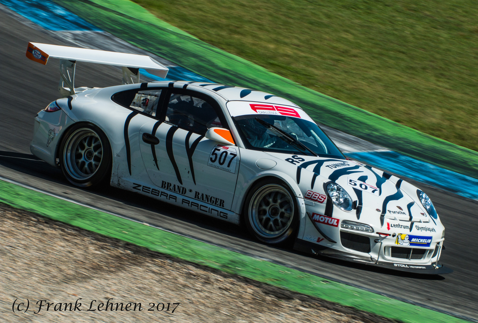 Porsche 997 GT3 - Zebra Racing, # 507, Crow - Alber