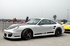 Porsche BT 2