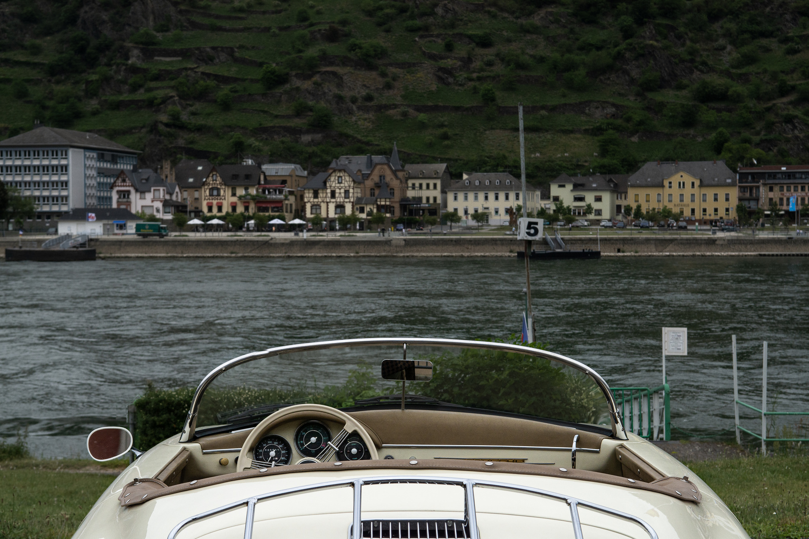 Porsche Cabrio 