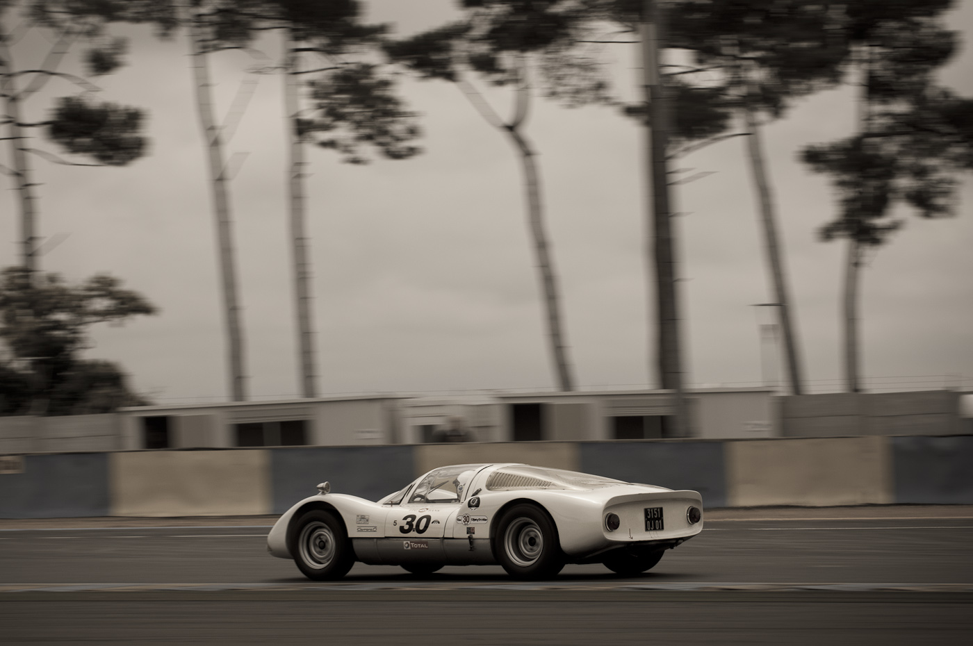 Porsche Carrera 6 (906) @ Le Mans Classic 2012