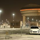 Porsche Cayenne "B 6" - Ski Dubai - Parkplatz - Einkauswagen - Nacht