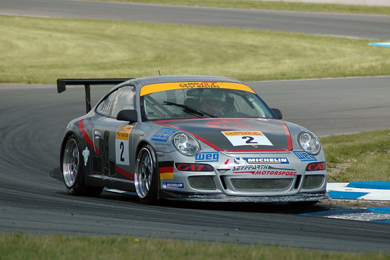 Porsche FIA GT