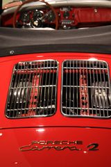 Porsche - Hinter Gittern