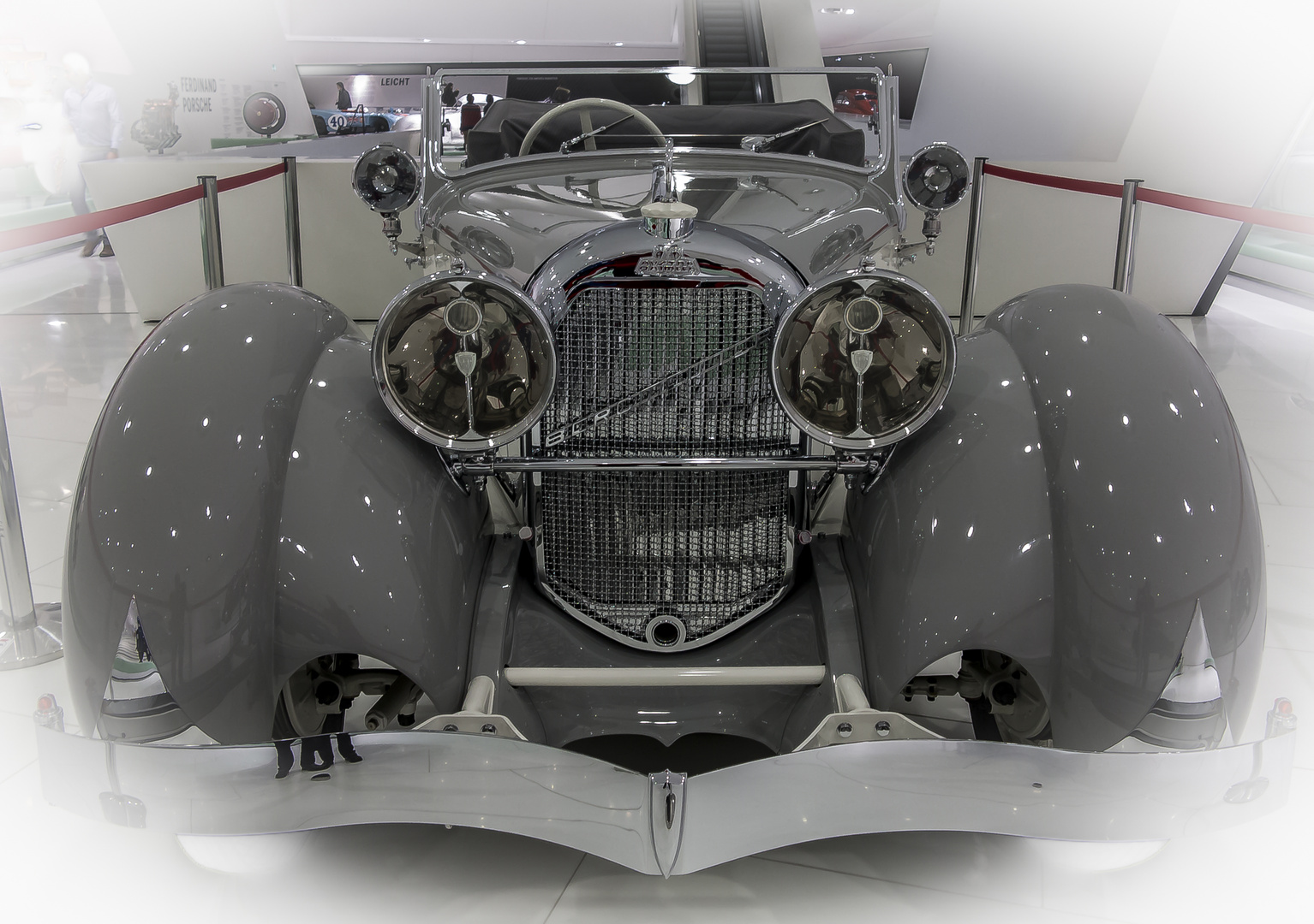 Porsche Museum 13-8 Austro Daimler