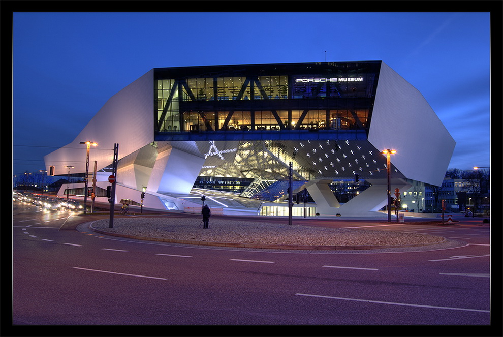 PORSCHE MUSEUM