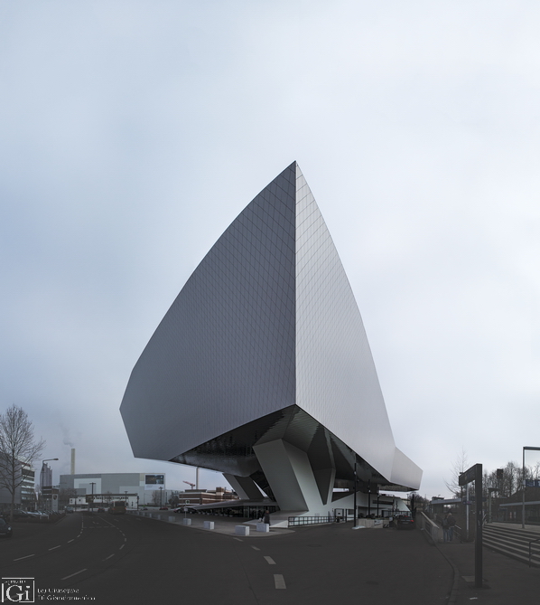 Porsche Museum in ZUffenhausen, Seitenansicht