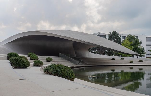 Porsche-Pavillon