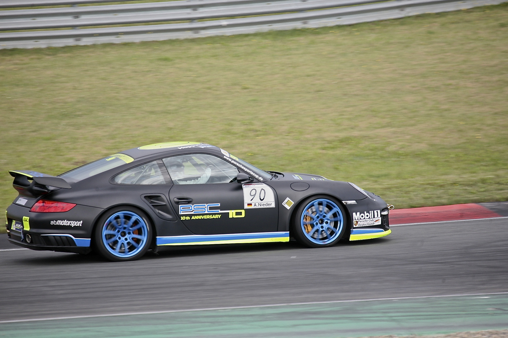 Porsche Supercup01