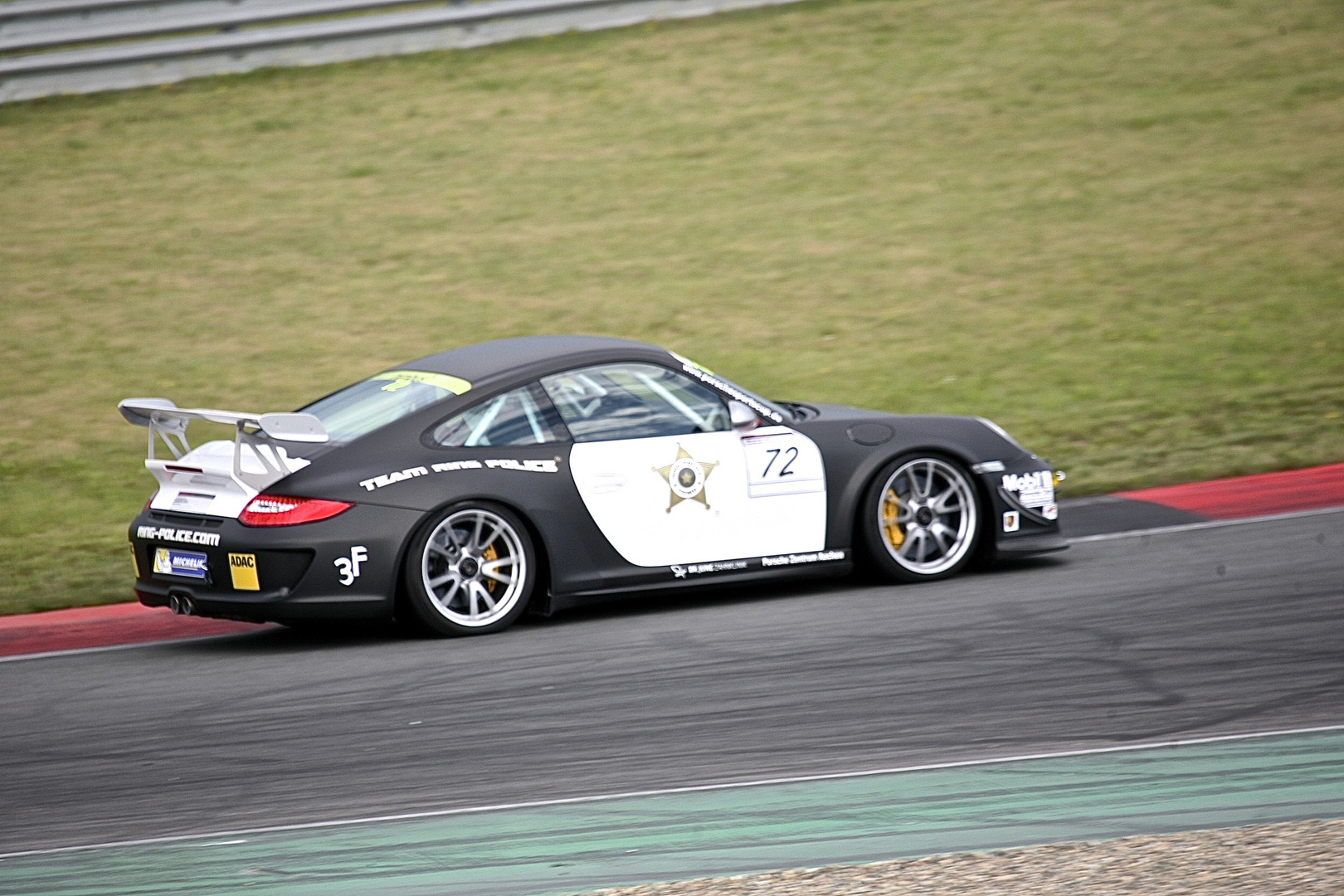 Porsche Supercup02