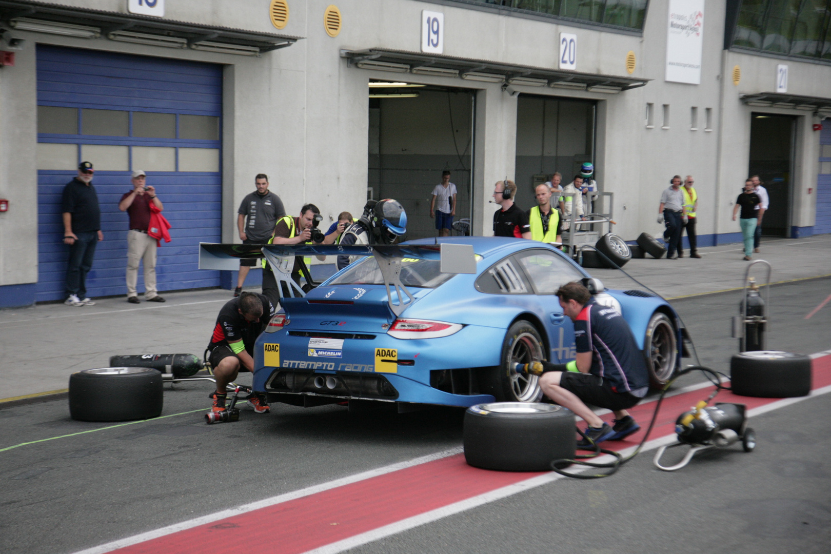 Porsche Supercup03