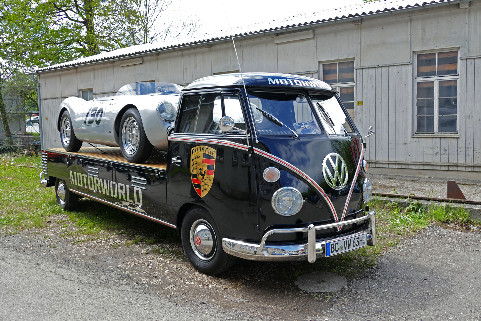 Porsche Transporter