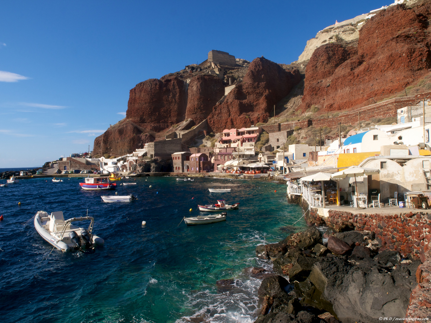 Port d'Amoudi Bay