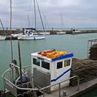 Port de Château d’Oléron – Plate chargée de poches d’huîtres