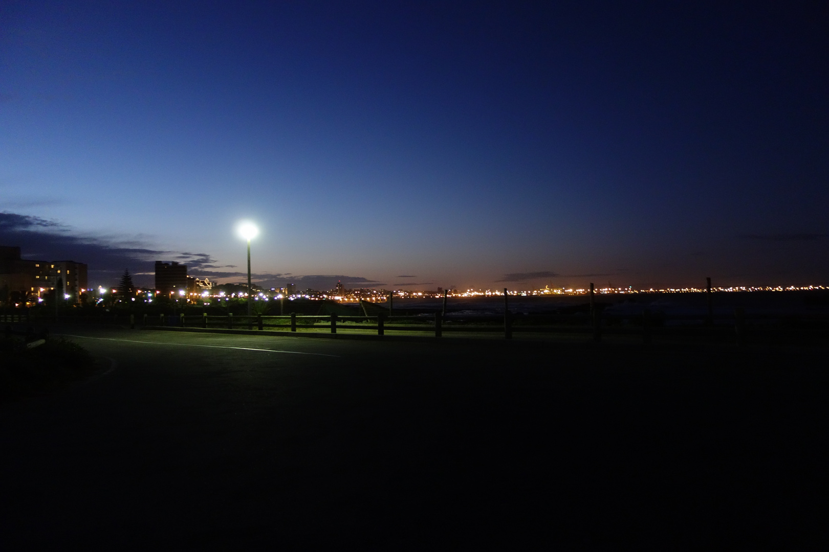 Port Elisabeth bei Nacht