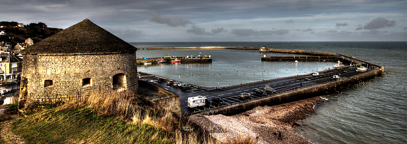 PORT EN BESSIN