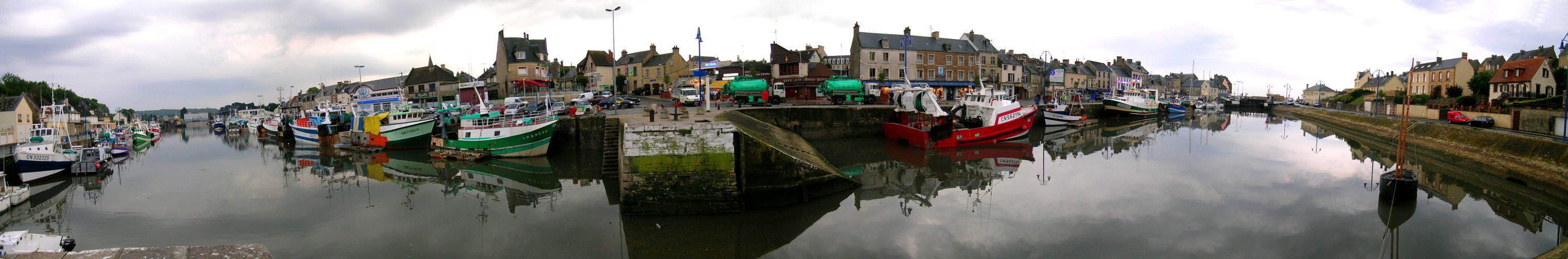 Port en Bessin, Fischereihafen