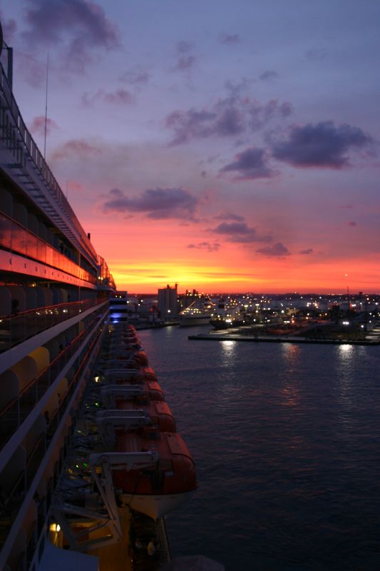 Port Everglades y