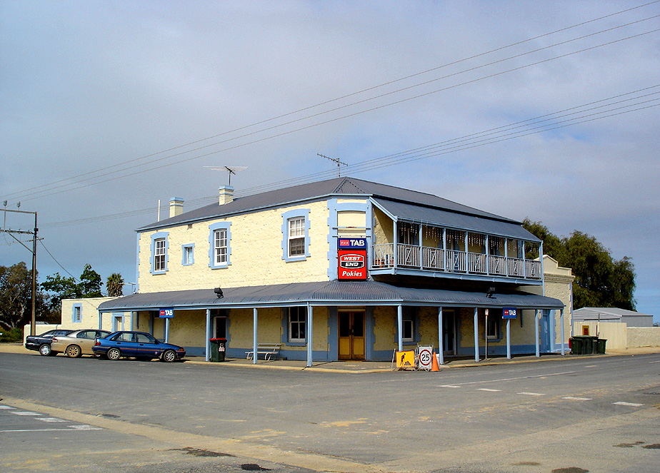 Port Wakefield Hotel