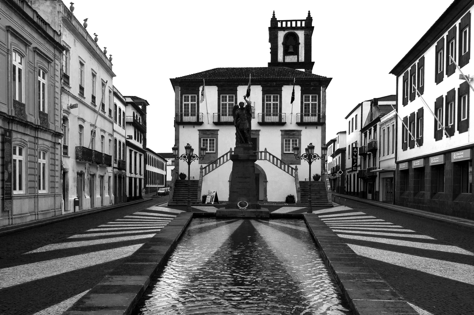 Porta Delgada