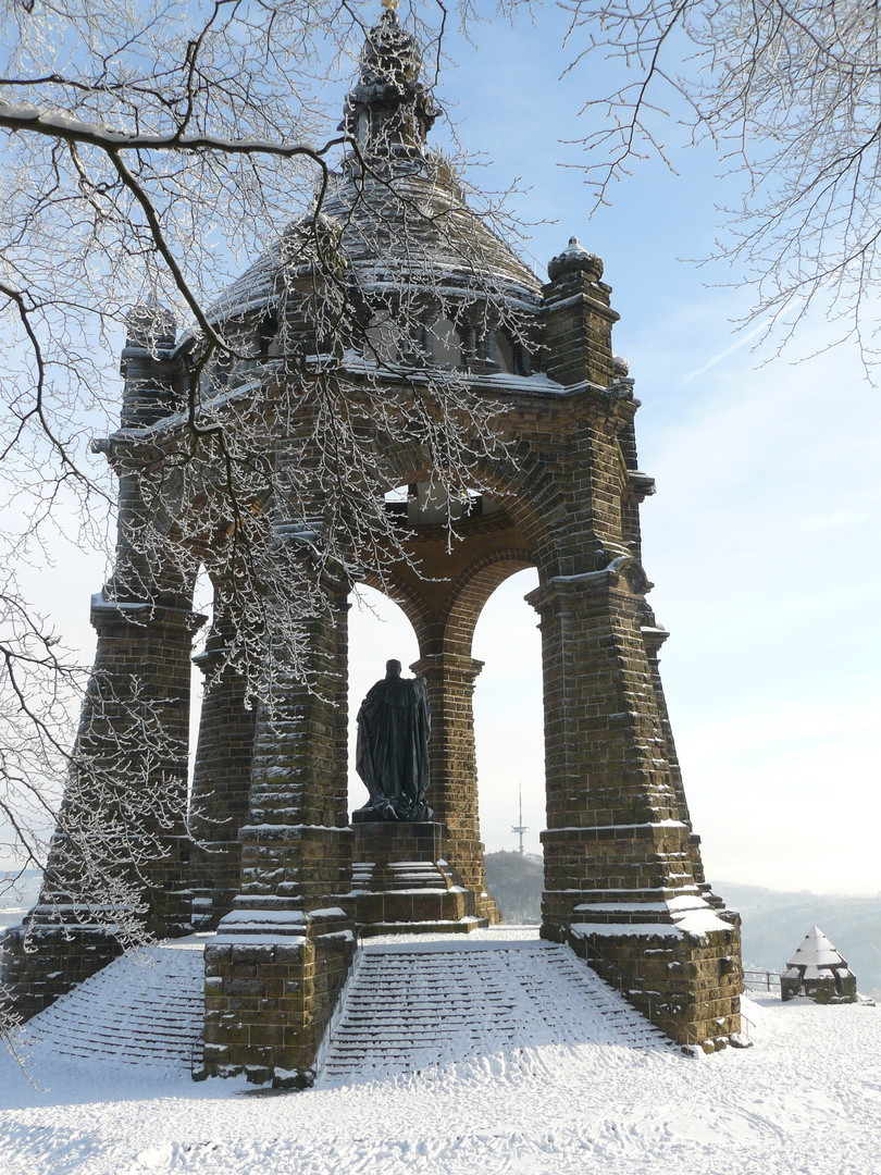 Porta-Denkmal mit Kaiser Wilhelm II