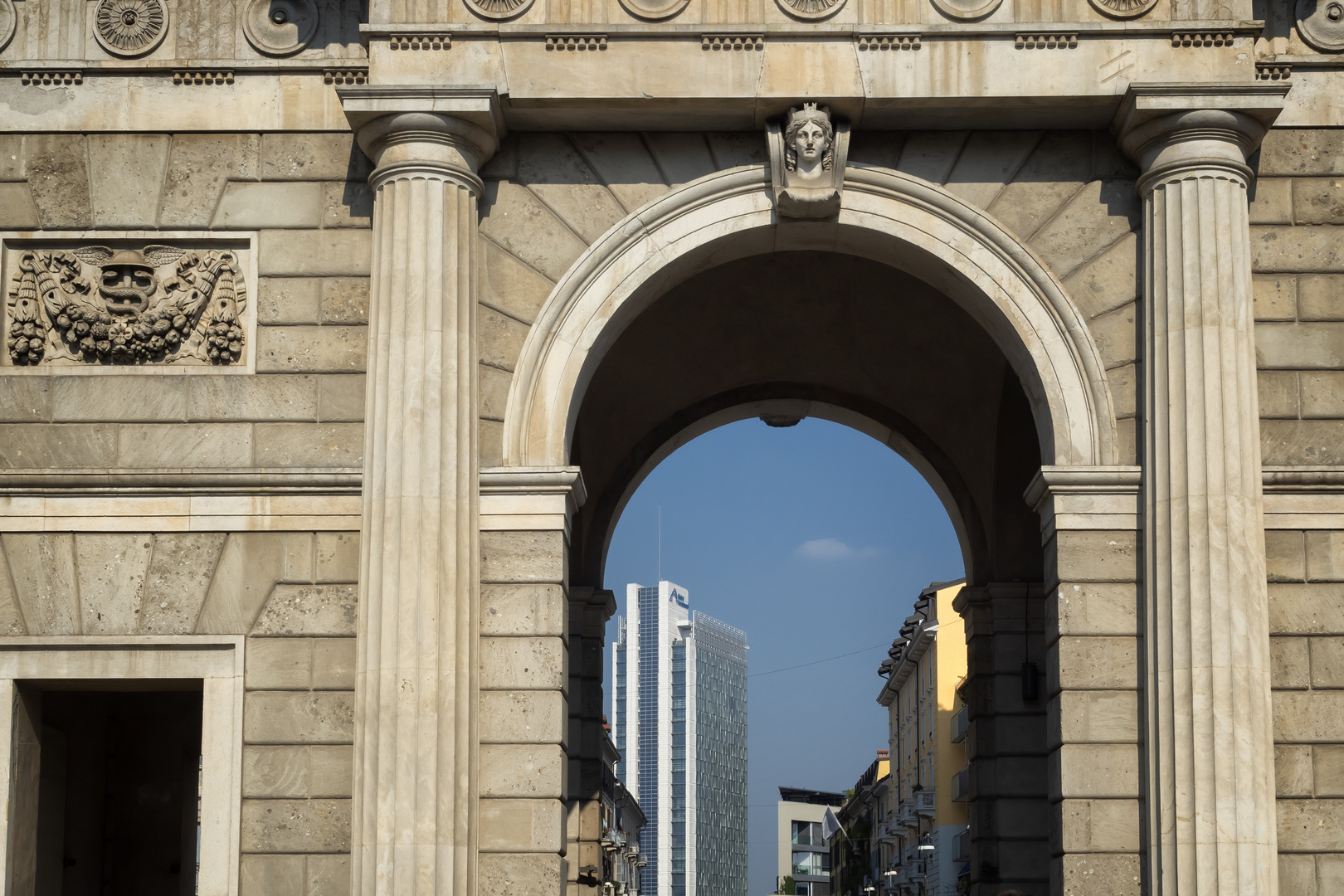 Porta Garibaldi, Milano