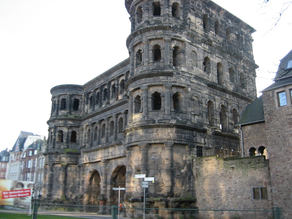 Porta Nigra