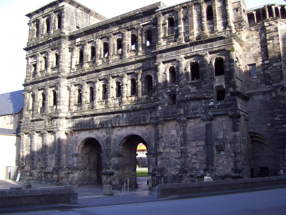 Porta Nigra