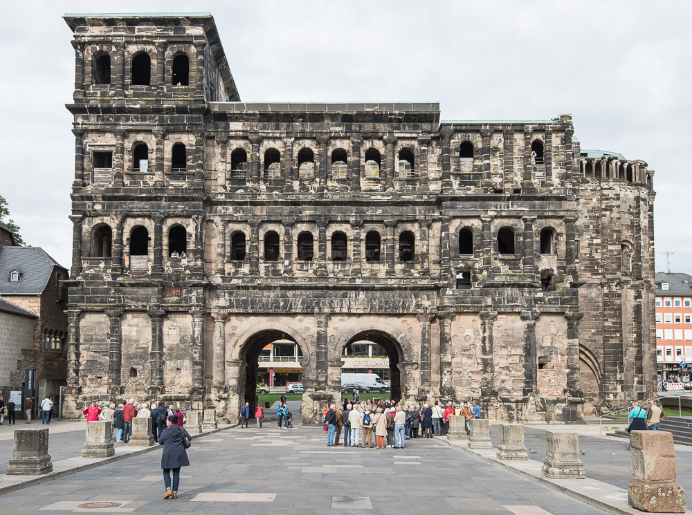 - Porta Nigra -