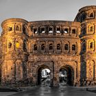 Porta Nigra schwarz-weiss coloriert