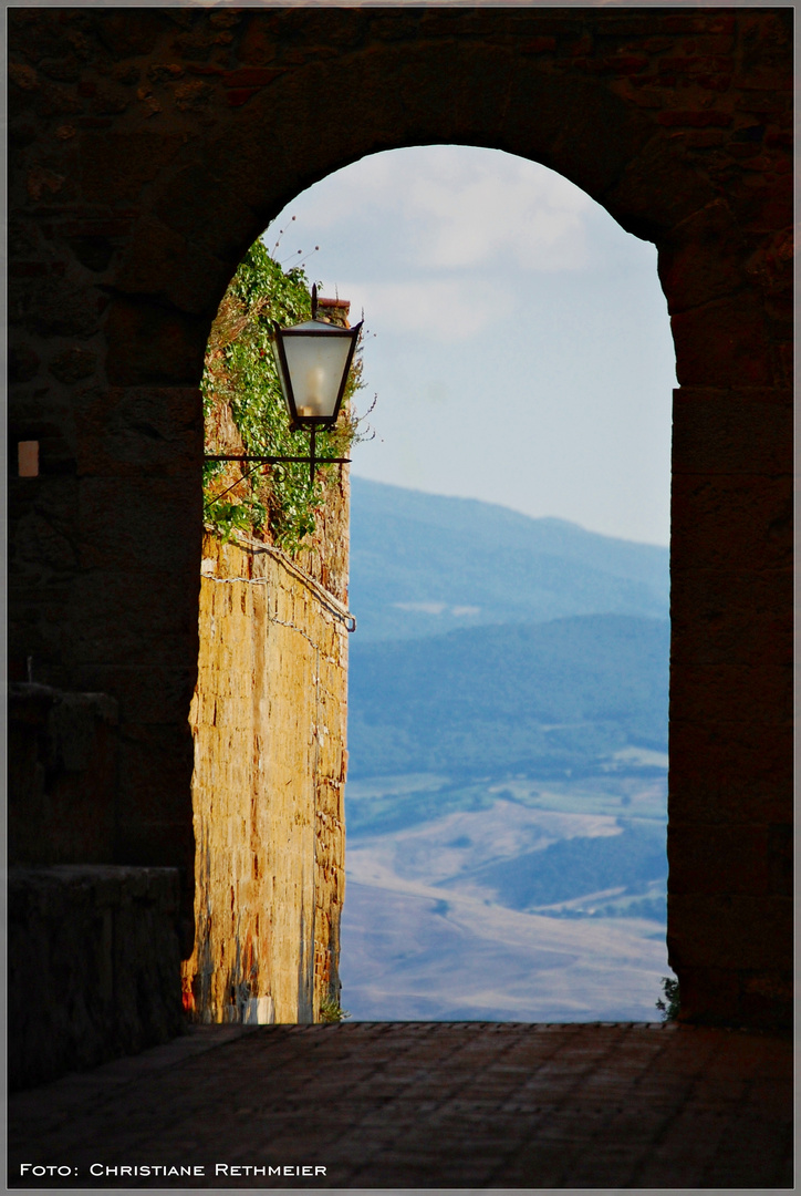 Porta Toscana