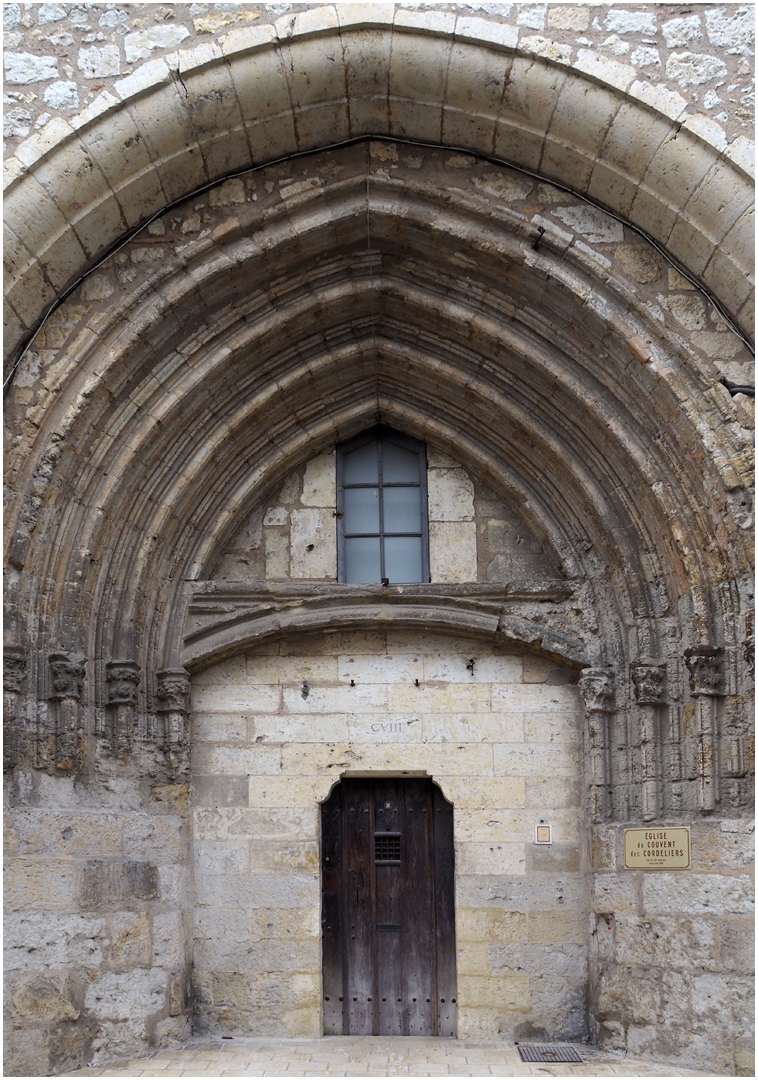 Portail de l’Eglise du Couvent des Cordeliers  de Lectoure (XIVème)