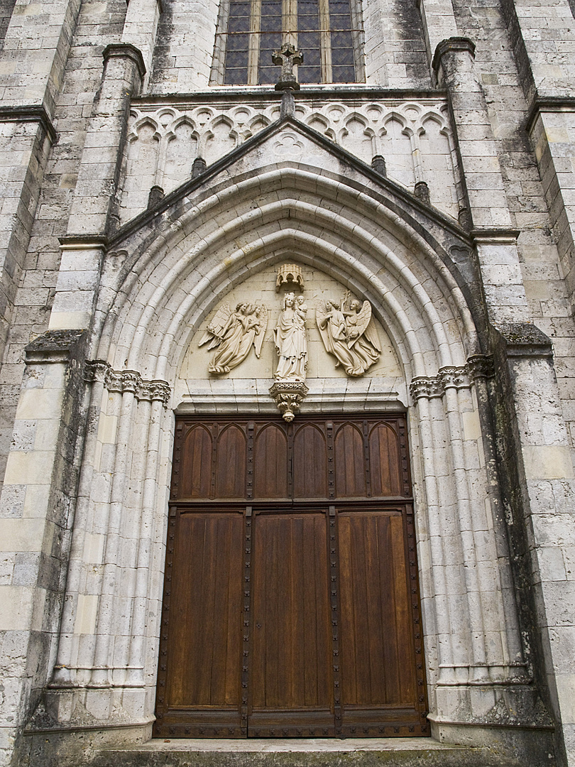 Portail de l’Eglise Notre-Dame de Vie