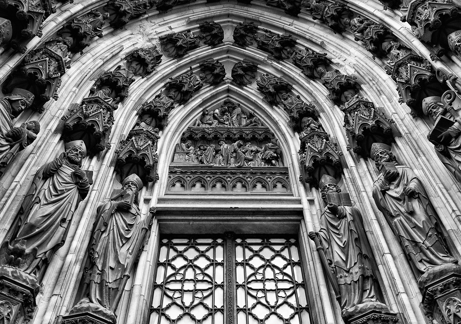 Portal am Kölner Dom