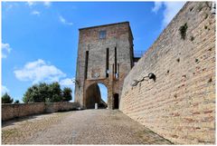 Portal and walls of Novilara XI sec.