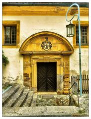 Portal der Kapelle auf der Burg