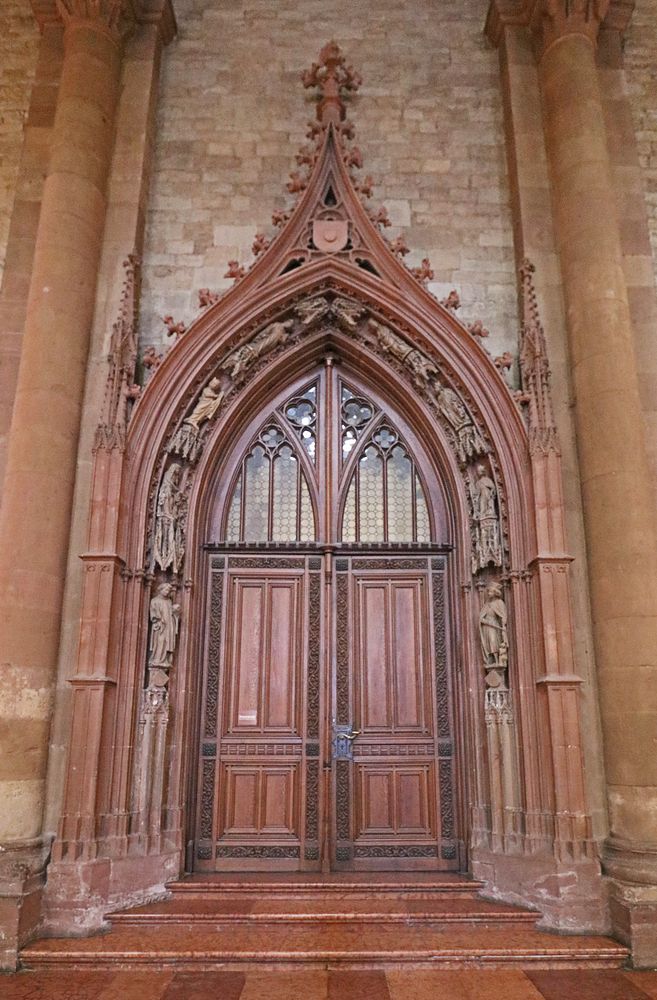 Portal der Memorie im Mainzer Dom