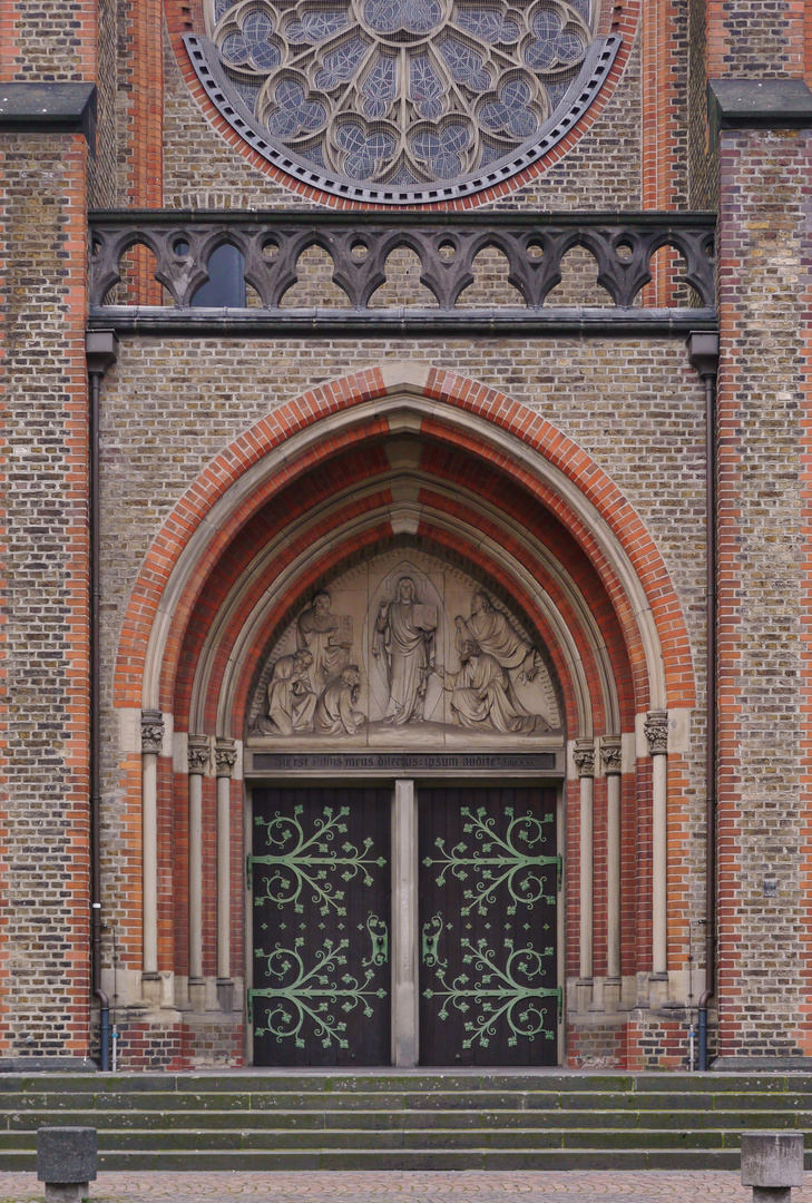 Portal der St. Josef - Kirche