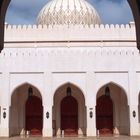 Portal der Sultan-Qaboos-Moschee in Salala