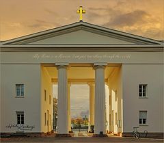 PORTAL HAUPTFRIEDHOF