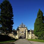 Portal und Torhaus der Vorburg...