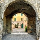 Portal zum Innenhof des Castello di Pozzolengo