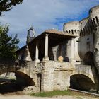 porte à Pernes les fontaines