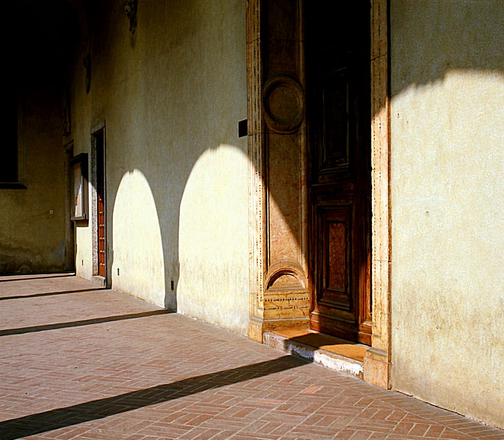 Porte di Luce, Chiostro di S.Maria delle Grazie (Mi)