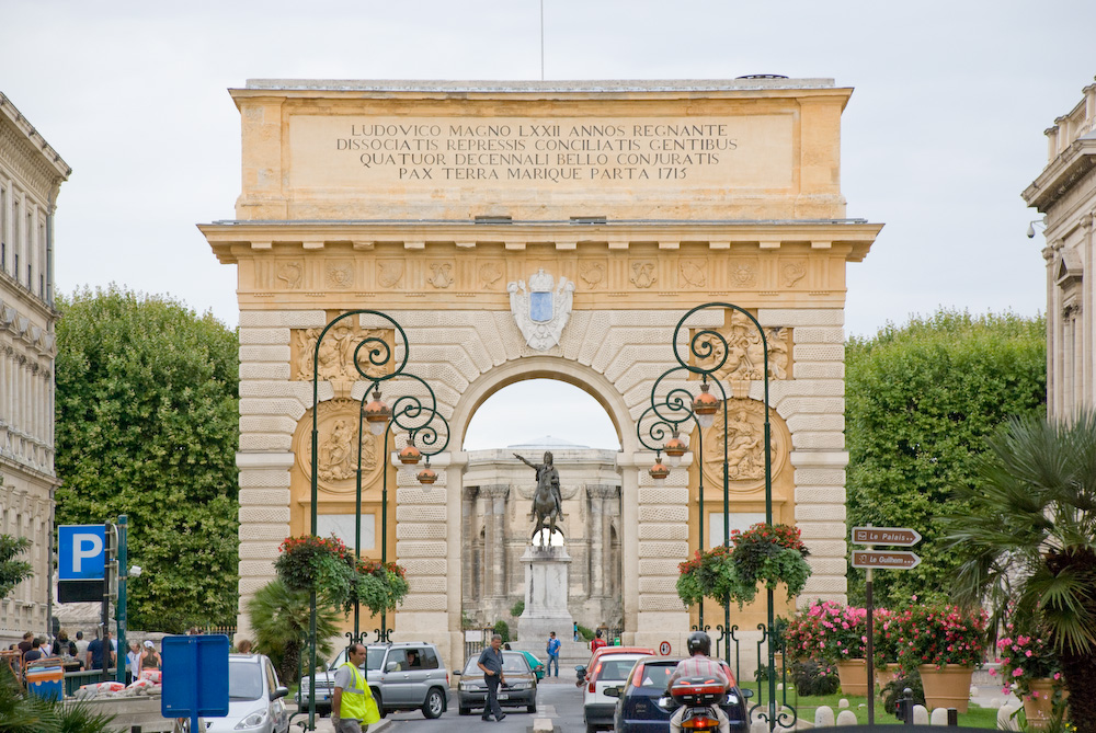 Porte du Peyrou