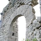 porte en ruine