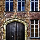 Portés et portails (125)...... De nouveau à Bruges
