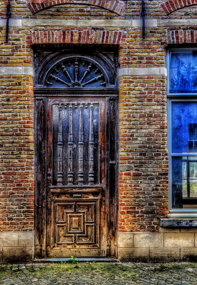 Portes et portails à Bruges 5